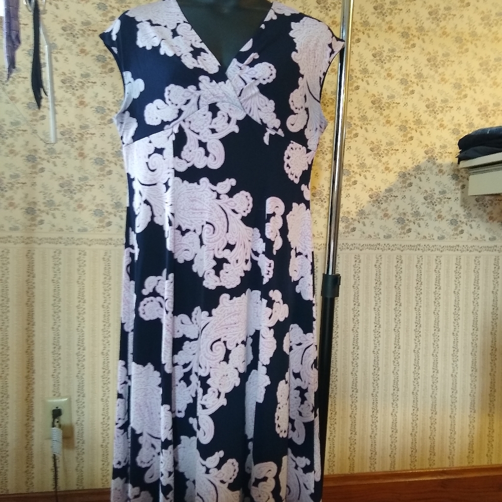 Croft and Barrow dress